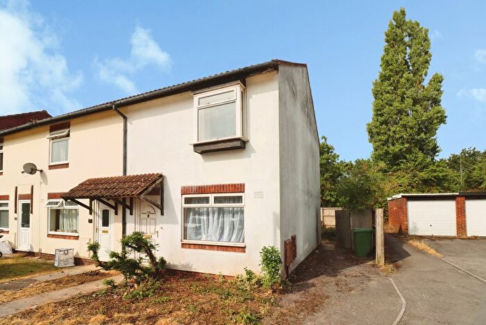 2 Bedroom End Terrace House For Sale In Allington Drive, Barrs Court, Bristol, BS30