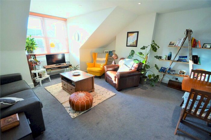 1 Bedroom Flat To Rent In Woodstock Road, Croydon, CR0