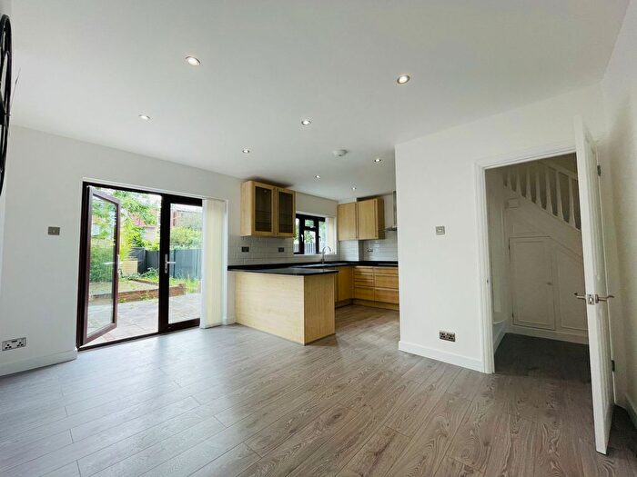 4 Bedroom Terraced House To Rent In Westway, London, SW20