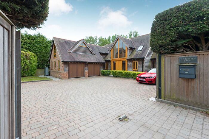 4 Bedroom Detached House For Sale In Worcester Barn, Worcester Lane, Canterbury, CT3