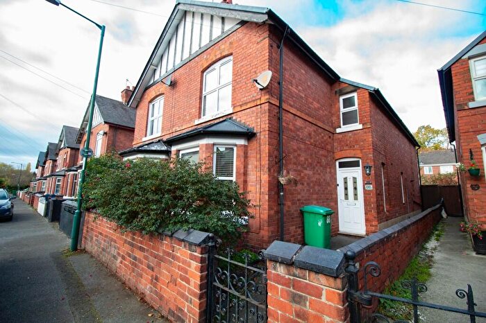 3 Bedroom Semi Detached House To Rent In Highbury Avenue, NG6