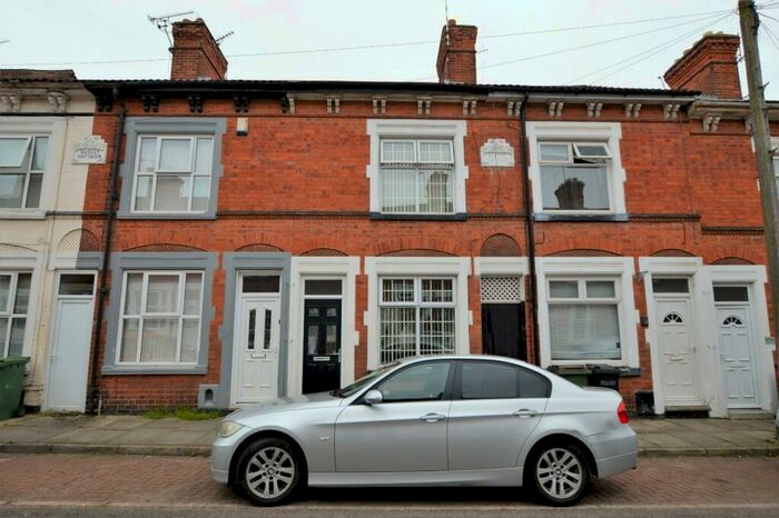 3 Bedroom House To Rent In Garden Street, Wigston, LE18