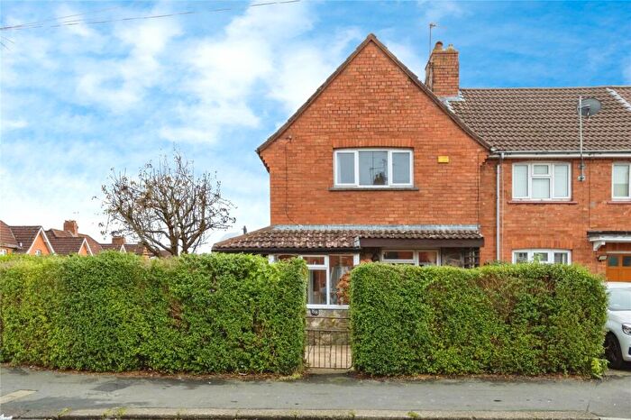 3 Bedroom End Of Terrace House For Sale In Connaught Road, Knowle, Bristol, BS4