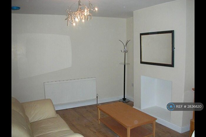 1 Bedroom Terraced House To Rent In Nunnington View, Armley, LS12