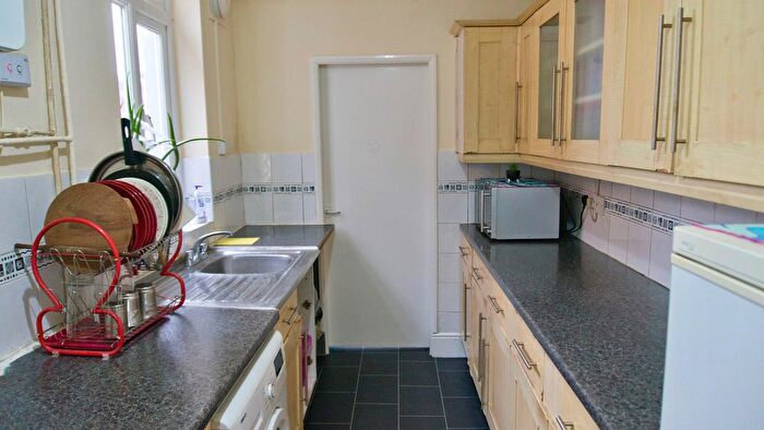 3 Bedroom Terraced House For Sale In Margaret Rdleicester, Evington, Leicester, LE5