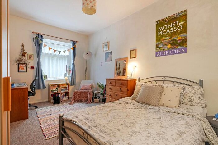 1 Bedroom Flat To Rent In Flat, Harcourt Road, Crookesmoor, S10