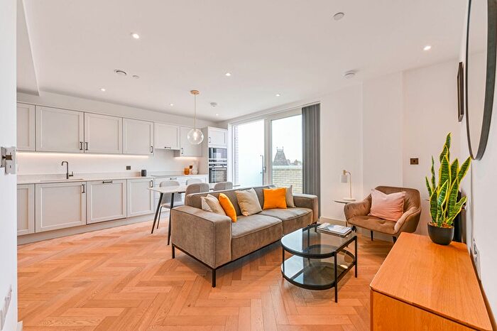 2 Bedroom Flat For Sale In Clifton Mansions, Willesden Green, NW2