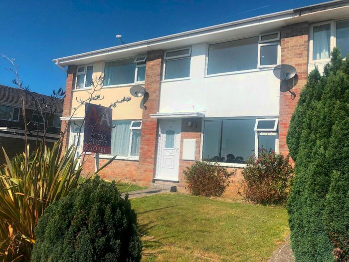 3 Bedroom Terraced House To Rent In Maple Avenue, Torpoint PL11