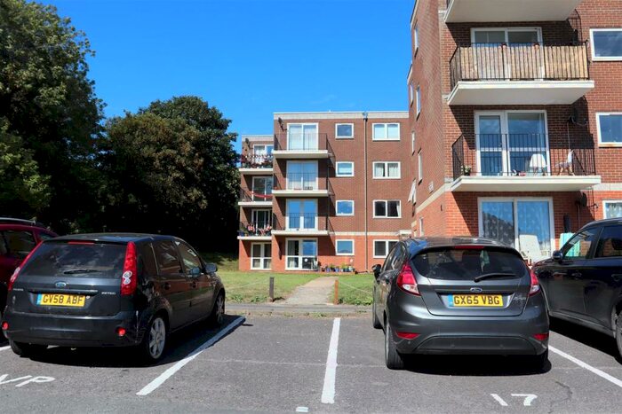 2 Bedroom Flat To Rent In Hawth Valley Court, Surrey Road, Seaford, BN25