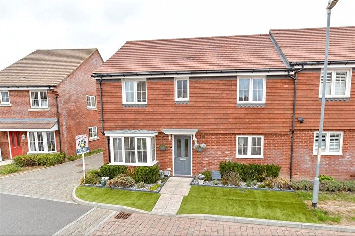 3 Bedroom Semi Detached House For Sale In Harrier Drive, Finberry, Ashford, Kent, TN25