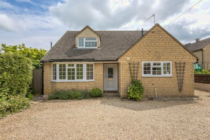 4 Bedroom Detached House To Rent In Shipton Road, Ascott-Under-Wychwood, Chipping Norton, OX7