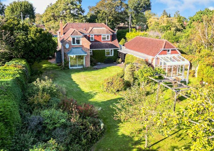 4 Bedroom Detached House For Sale In Hundred Lane, Portmore, Lymington, SO41