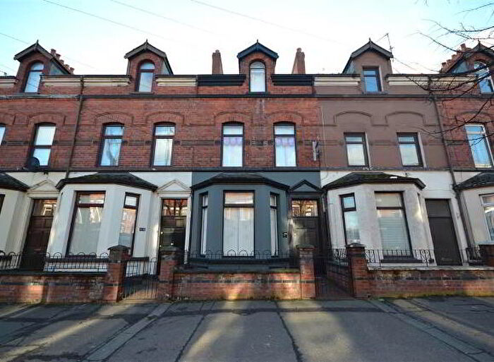 4 Bedroom Terrace House For Sale In Springfield Road, Belfast, BT12