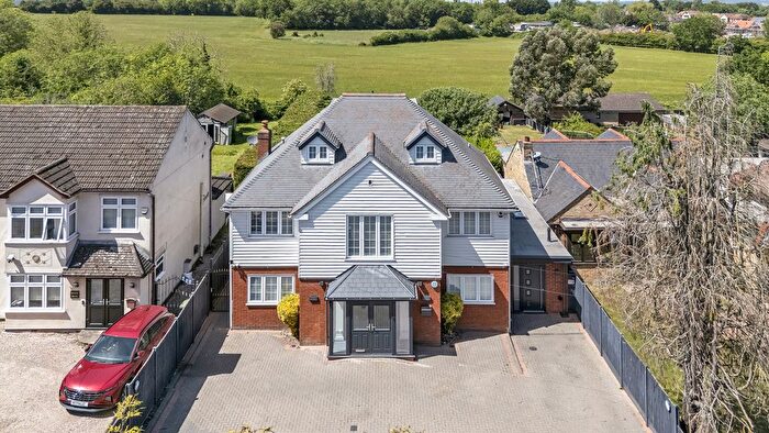 6 Bedroom Detached House For Sale In North Road, Havering-Atte-Bower, RM4