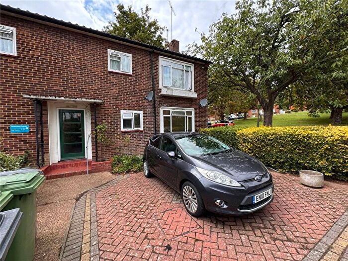 1 Bedroom Flat For Sale In Chorley Wood Crescent, Orpington, Kent, BR5