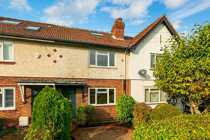 3 Bedroom Terraced House To Rent In Thompson Avenue, Kew, TW9