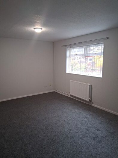 3 Bedroom End Terrace House To Rent In Dallas Court, Hemlington, Middlesbrough, TS8