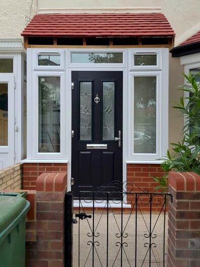 5 Bedroom Terraced House To Rent In Clements Road, London, E6