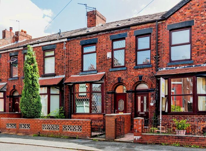 3 Bedroom Terraced House For Sale In Seymour Street, Denton, Manchester, Greater Manchester, M34
