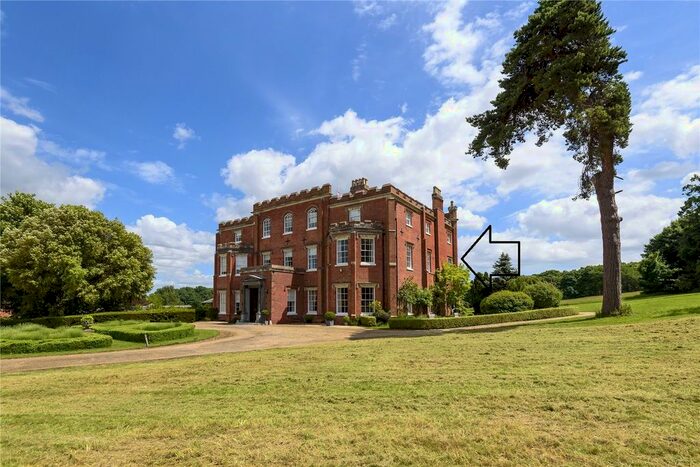 2 Bedroom Flat For Sale In Broke Hall, Nacton, Ipswich, IP10