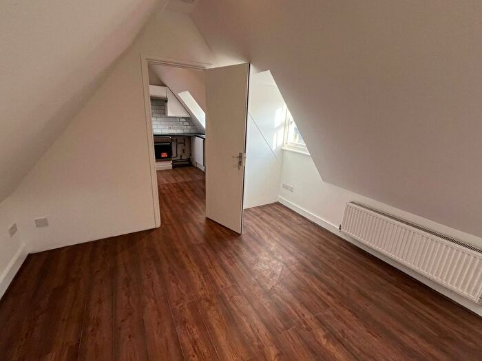 1 Bedroom Flat To Rent In Highbridge Street, Waltham Abbey, EN9