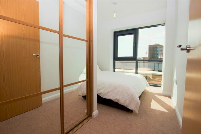 1 Bedroom Flat To Rent In Gartlet Road, Watford, WD17