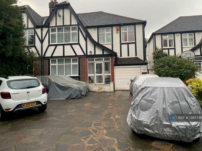 5 Bedroom Semi-Detached House To Rent In Belmont Rise, Cheam, Sutton, SM2