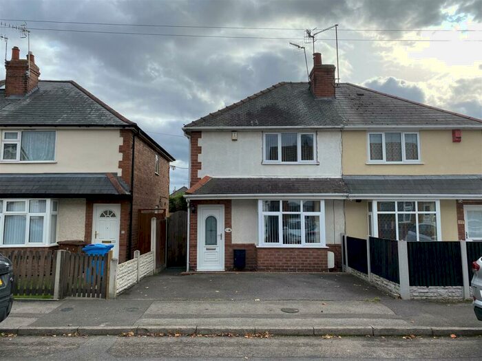 2 Bedroom Semi-Detached House To Rent In Recreation Road, Sandiacre, Nottingham, NG10