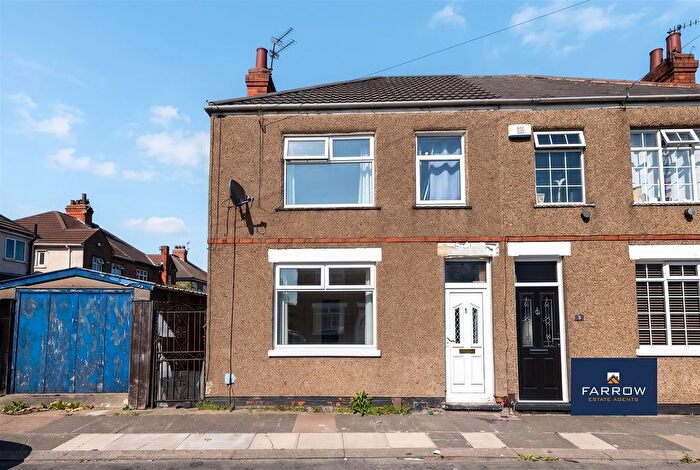 3 Bedroom Semi-Detached House For Sale In Norman Road, Grimsby, DN34