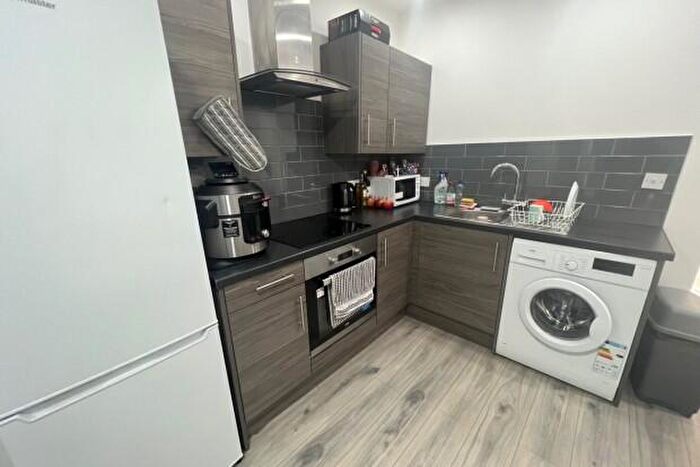 1 Bedroom Flat To Rent In Mackintosh Place Cardiff, CF24