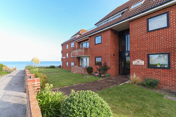 2 Bedroom Flat For Sale In Sea Road, Westgate-On-Sea, Kent, CT8