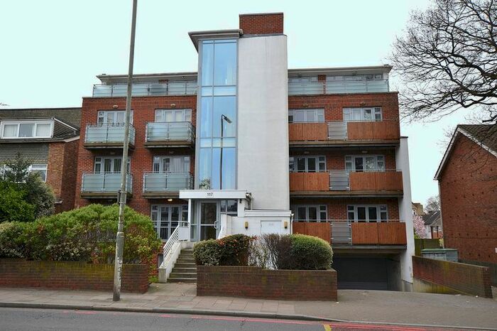 2 Bedroom Flat To Rent In London Road, Bromley, BR1