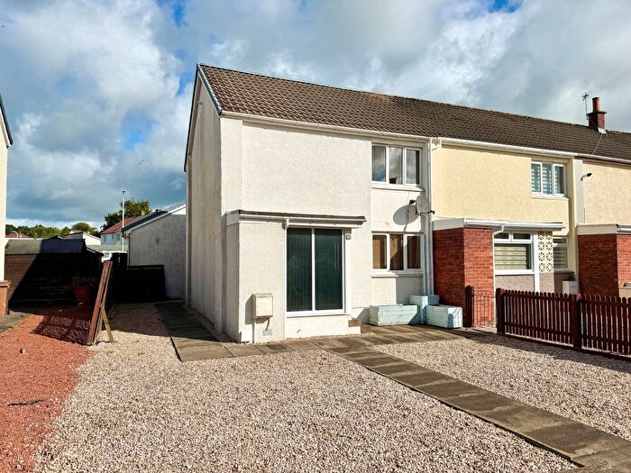 2 Bedroom End Terrace House For Sale In Loch Road, Mauchline, KA5