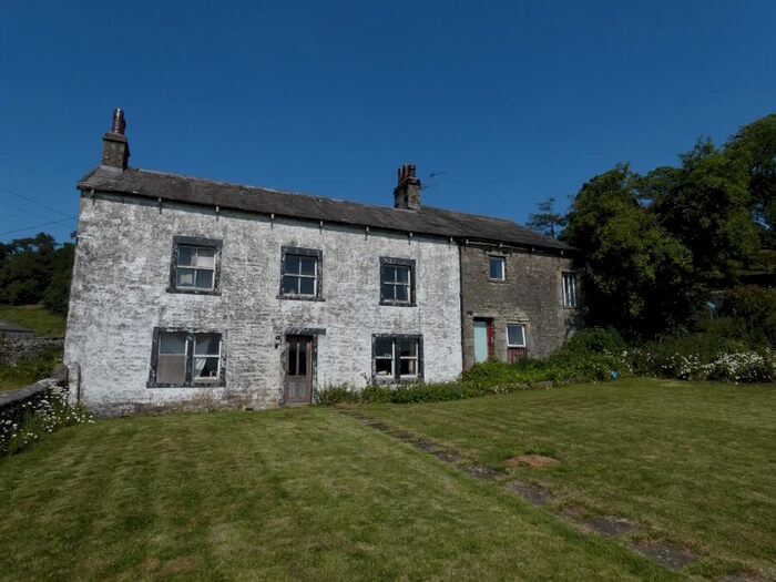 4 Bedroom Farm House For Sale In Mearbeck, Long Preston, BD23