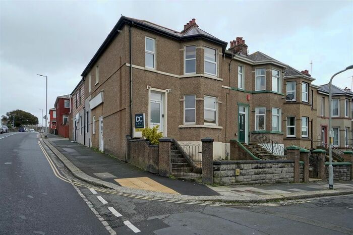 2 Bedroom Flat To Rent In Ridge Park Avenue, Plymouth, PL4