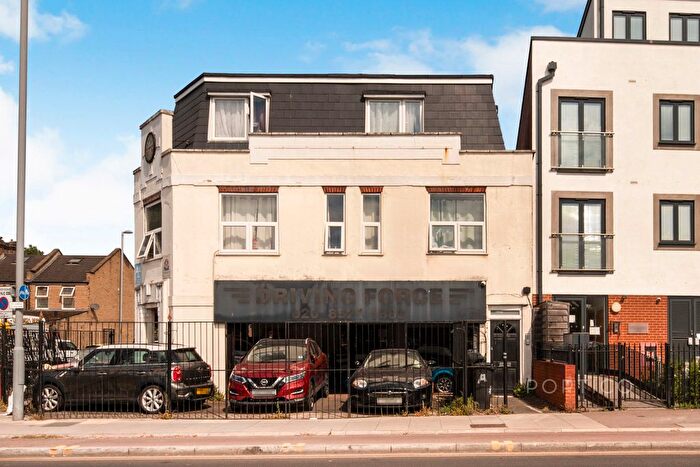 1 Bedroom Flat To Rent In Lea Bridge Road, London, E17