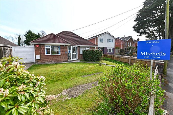 2 Bedroom Bungalow For Sale In Manor Road, New Milton, Hampshire, BH25