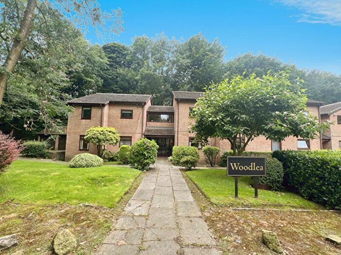 2 Bedroom Flat To Rent In Stableford Avenue, Eccles, Manchester, M30