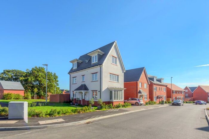 4 Bedroom Detached House To Rent In St. Georges Park, Binfield, RG42