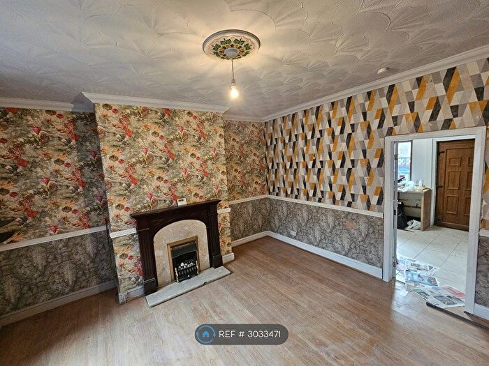 2 Bedroom Terraced House To Rent In Ashfield Road, Rochdale, OL11