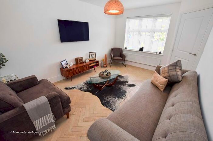 4 Bedroom Detached House For Sale In Cheddington Crescent, Great Sankey, WA5