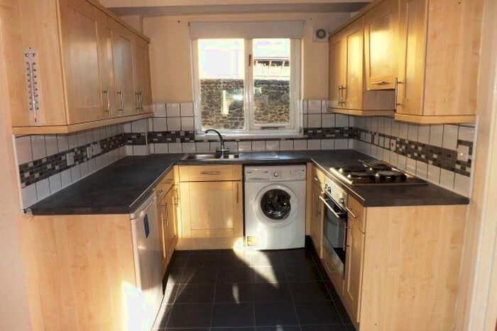 2 Bedroom Mews To Rent In Park Mews, Sandy, SG19