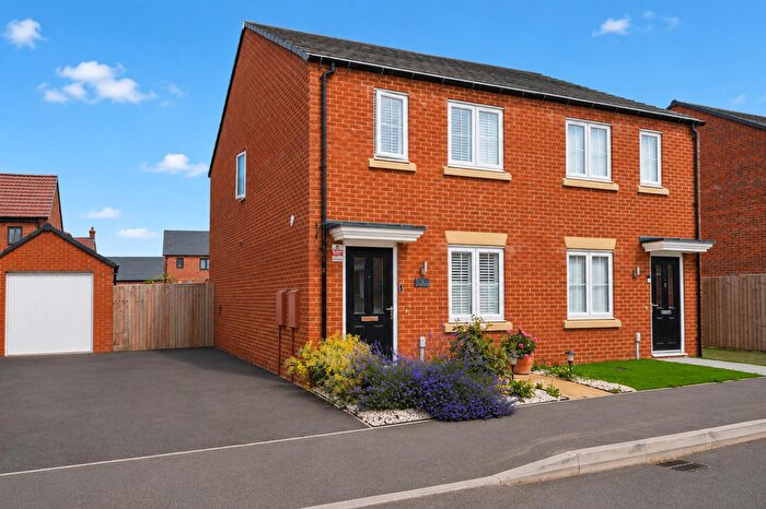 2 Bedroom House To Rent In Reed Place, Harpole, NN7