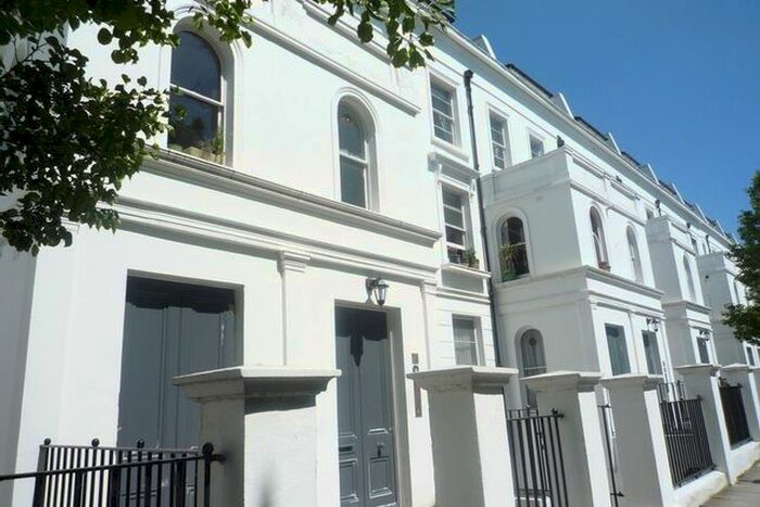 1 Bedroom Flat To Rent In Blomfield Road, Maida Vale, W9