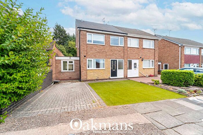 3 Bedroom Semi Detached House For Sale In The Parklands, Birmingham, Birmingham, B23