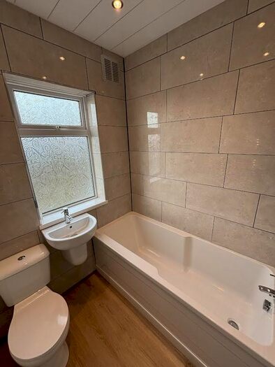 3 Bedroom Terraced House To Rent In Ryde Avenue, Hull, HU5