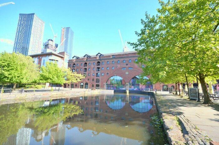 1 Bedroom Apartment To Rent In Castle Quay, Castlefield, Manchester City Centre, Manchester, M15