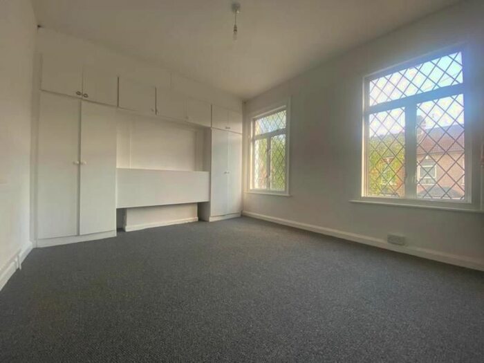 3 Bedroom Property To Rent In Alpha Road, Edmonton, N18