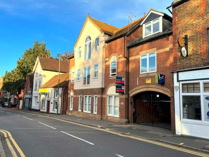 1 Bedroom Apartment To Rent In Guildford, Surrey, GU1