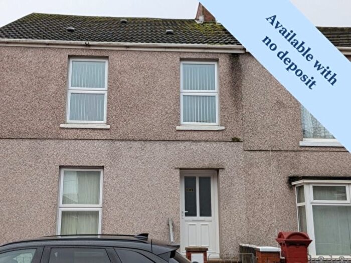 2 Bedroom Flat To Rent In Bryn Road, Llanelli, SA15